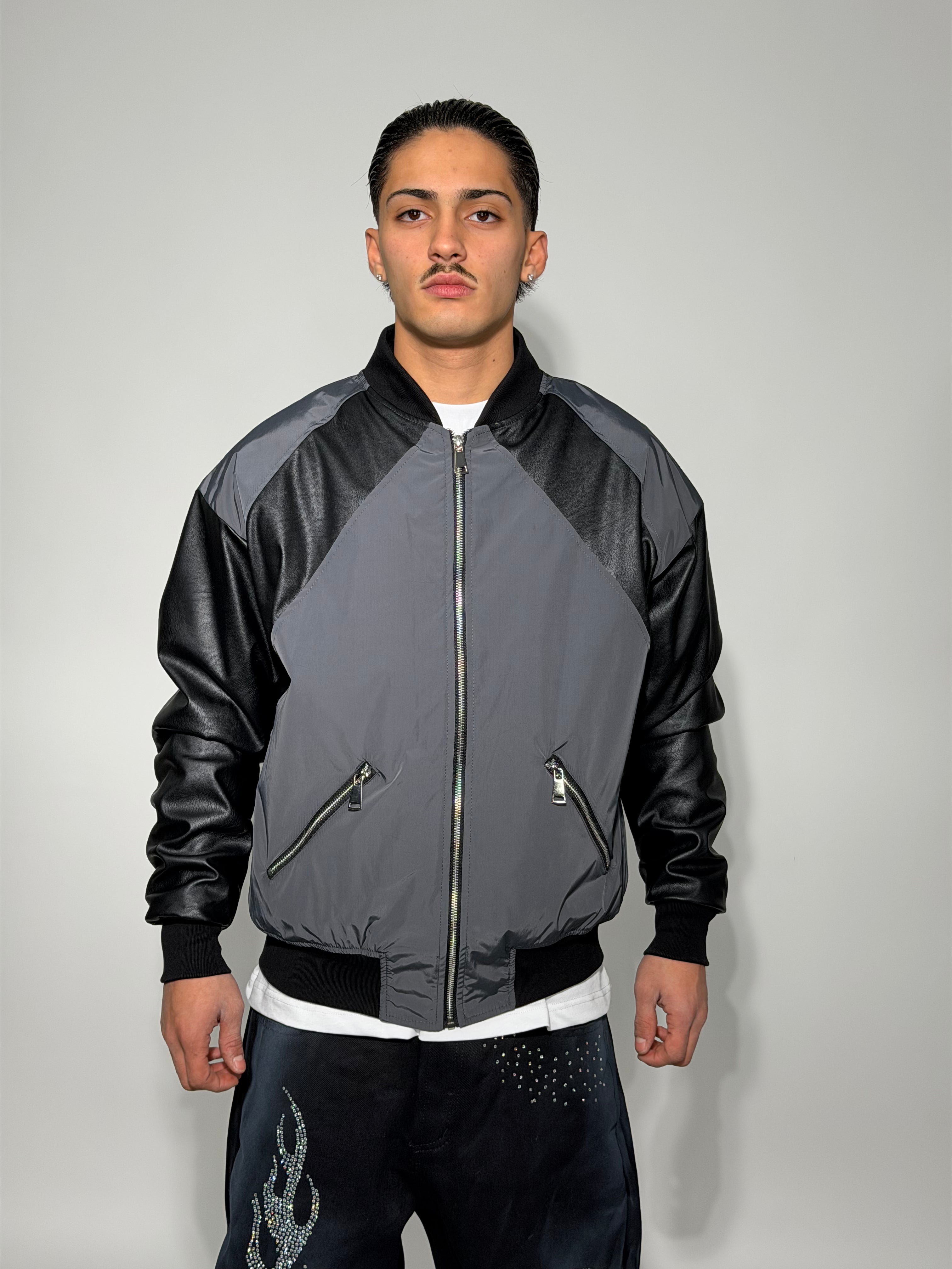 JACKET ZIP DISCOVERY